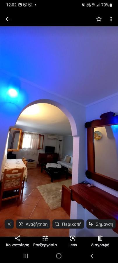Appartement Porto Vito à Aigosthena Extérieur photo