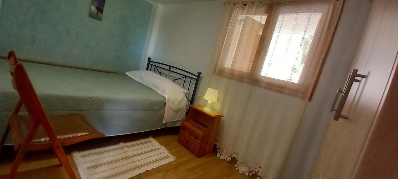 Appartement Porto Vito à Aigosthena Extérieur photo